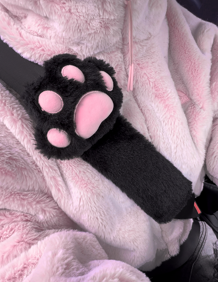 BLACK CAT PAW SEATBELT COVER SET