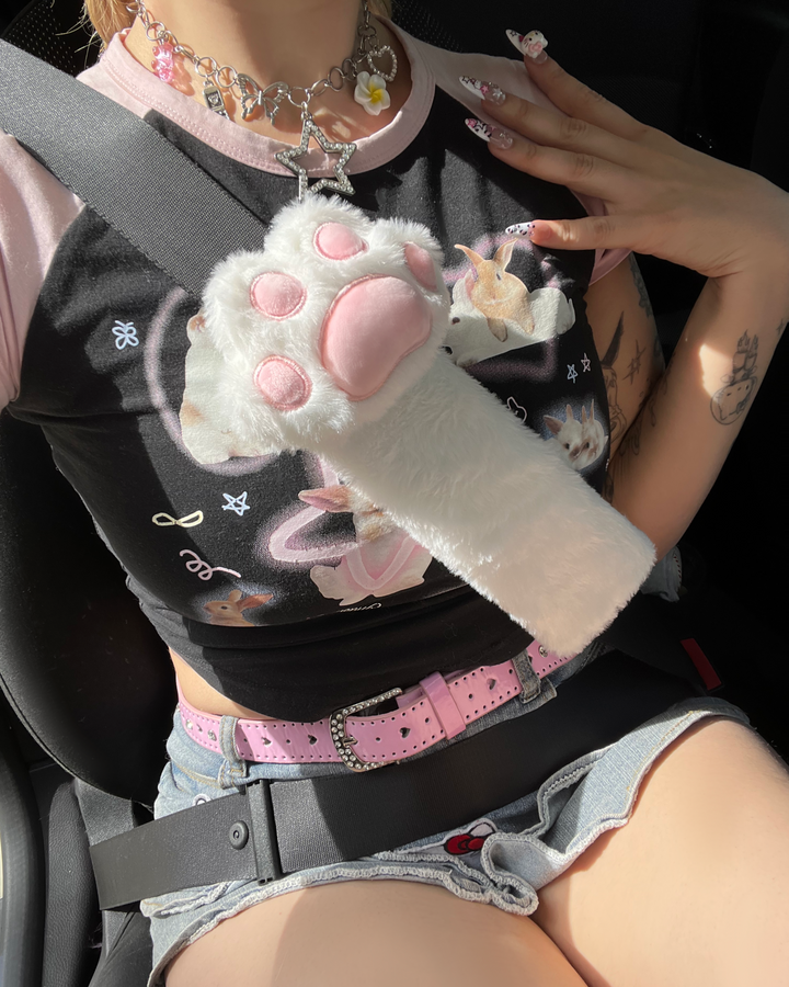 White Kitty Paw Seatbelt Cover Set