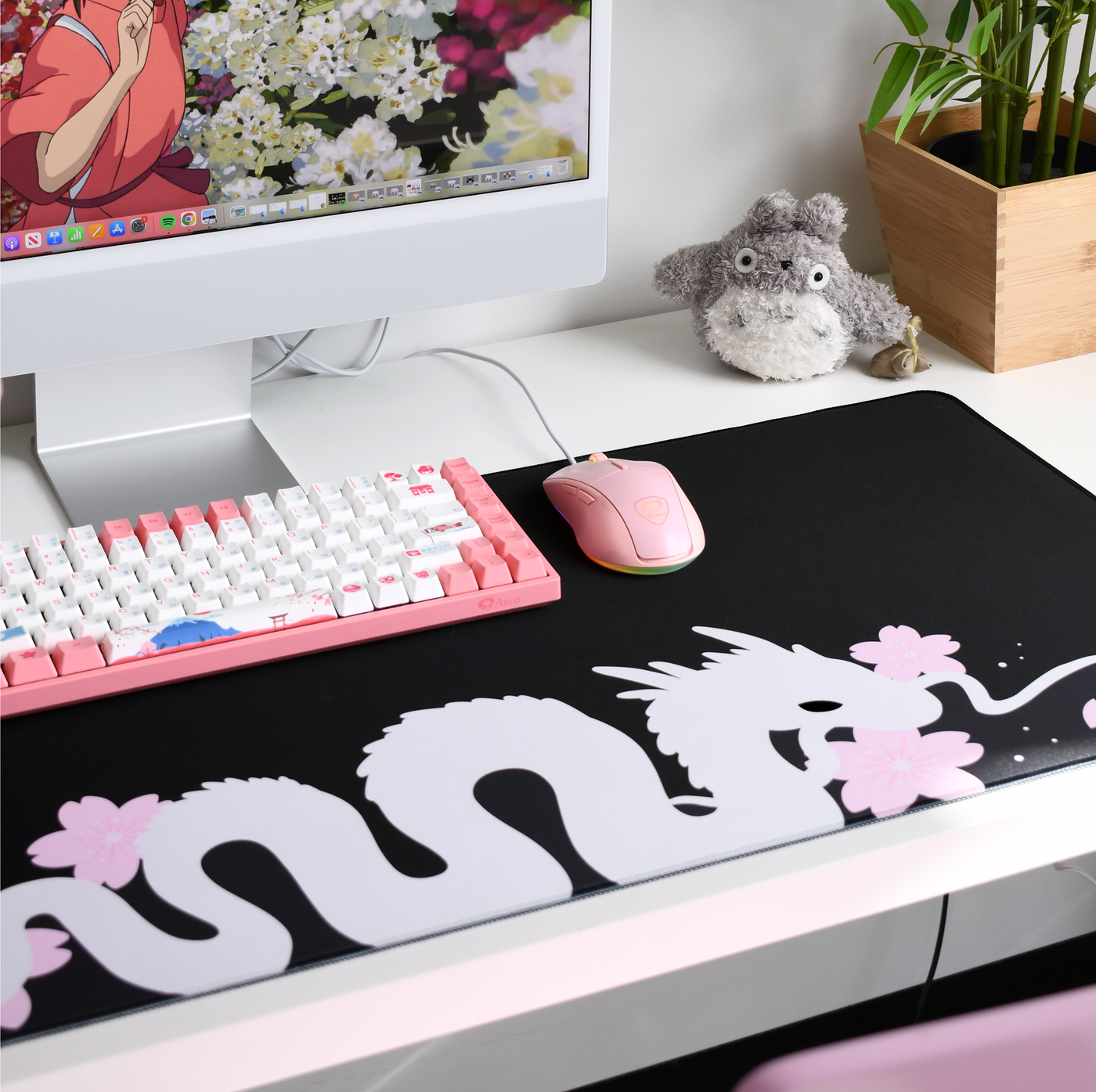 DRAGON SPIRIT' DESK MAT